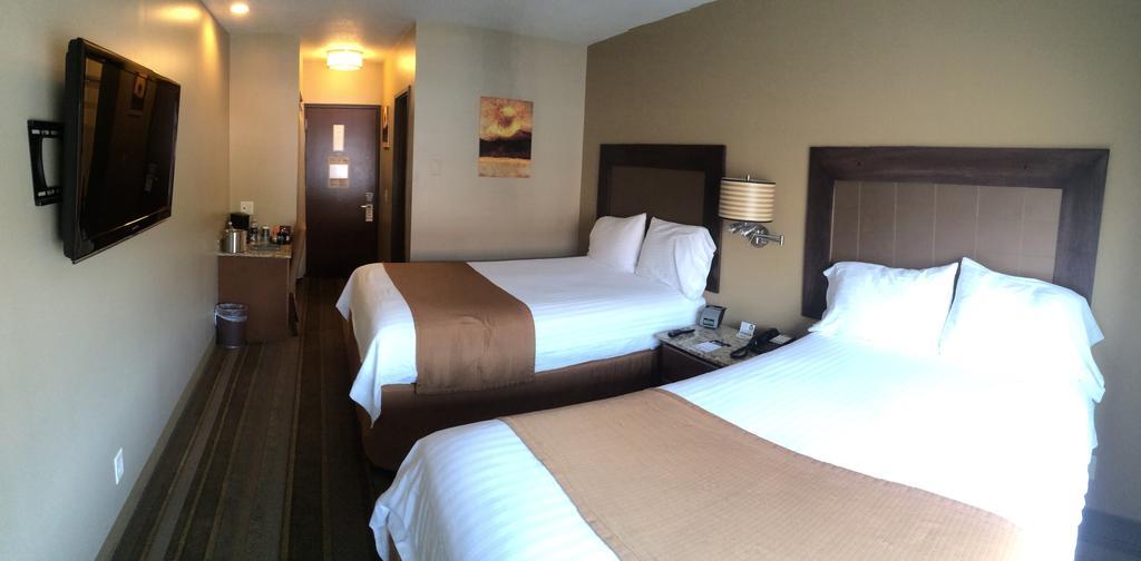 The East Avenue Inn & Suites Rochester Kamer foto